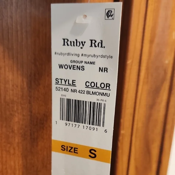 RUBY ROAD Blue and Green Blouse with Elegant Design NWT - Picture 5 of 10